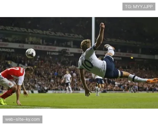 哈里凯恩32岁仍保持高效 上赛季38球获金靴